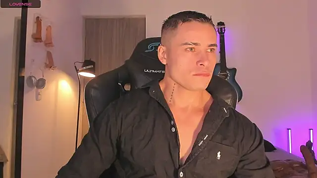 Snapshot of connorsmiith chatting on 11, 7, 2026 connorsmiith online show from 11, 7, 2026
