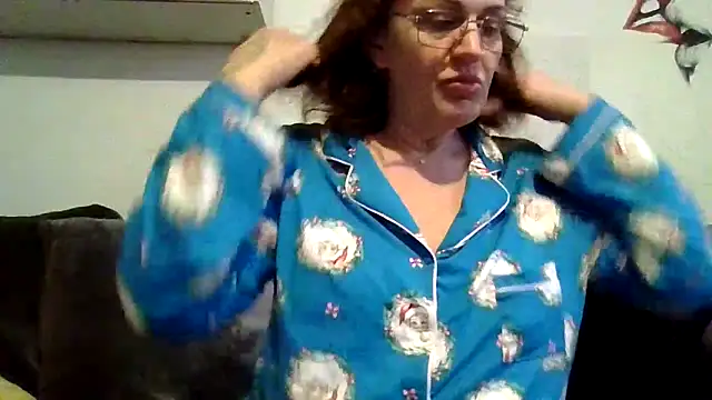 Snapshot of RubyyRosee chatting on 21, 3, 2026 RubyyRosee online show from 21, 3, 2026