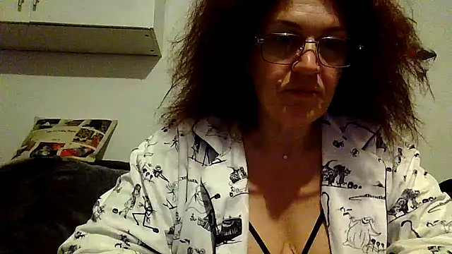 Snapshot of RubyyRosee chatting on 2, 4, 2026 RubyyRosee online show from 2, 4, 2026