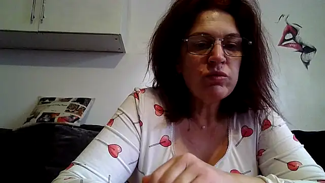 Snapshot of RubyyRosee chatting on 5, 4, 2026 RubyyRosee online show from 5, 4, 2026