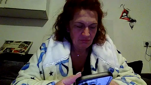 Snapshot of RubyyRosee chatting on 6, 4, 2026 RubyyRosee online show from 6, 4, 2026
