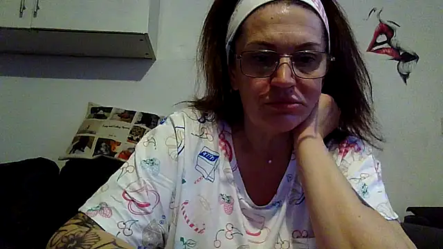 Snapshot of RubyyRosee chatting on 1, 5, 2026 RubyyRosee online show from 1, 5, 2026