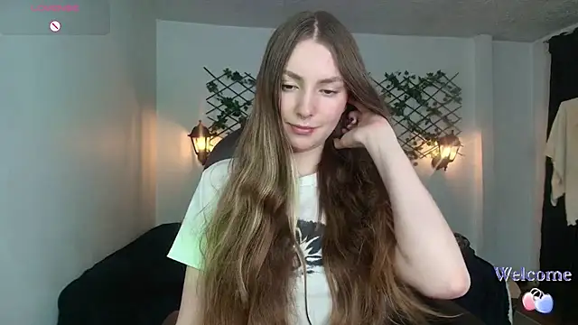 velvet  moon online show from 2, 4, 2026