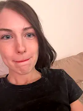 Snapshot of alwaysapril chatting on 21, 9, 2025 alwaysapril online show from 21, 9, 2025