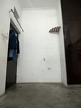 Snapshot of Naina_04 chatting on 27, 9, 2025 Naina 04 online show from 27, 9, 2025