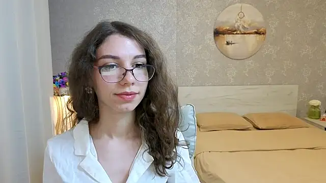 KellyShines online show from 10, 6, 2026