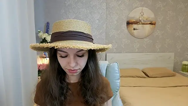 KellyShines online show from 7, 7, 2026