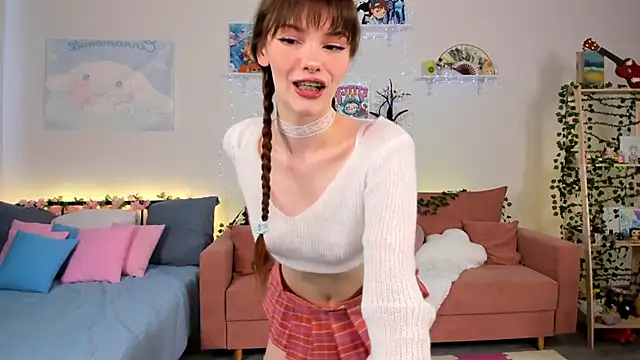 Snapshot of Zoe_Vee chatting on 19, 6, 2026 Zoe Vee online show from 19, 6, 2026