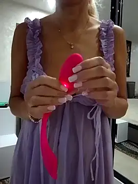 KissMiSveet online show from 8, 10, 2025