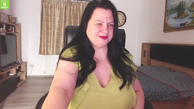 Snapshot of KendraSecrets chatting on 5, 12, 2025 KendraSecrets online show from 5, 12, 2025