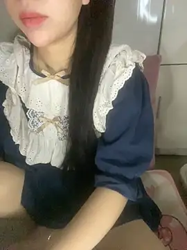 Snapshot of RubyBerry chatting on 10, 9, 2025 RubyBerry online show from 10, 9, 2025