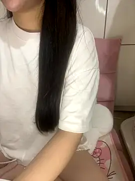 Snapshot of RubyBerry chatting on 25, 9, 2025 RubyBerry online show from 25, 9, 2025