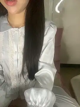 Snapshot of RubyBerry chatting on 24, 10, 2025 RubyBerry online show from 24, 10, 2025