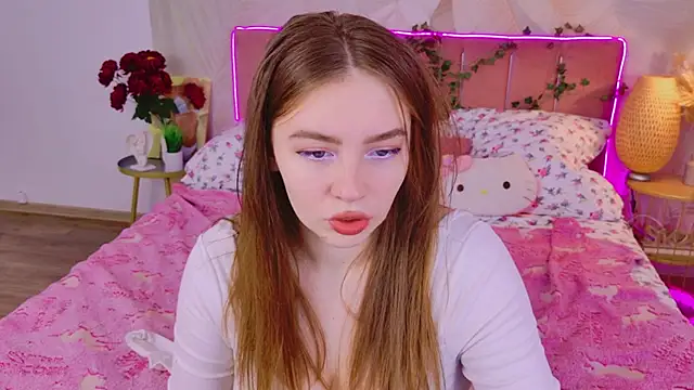 Moon  Bunny online show from 3, 10, 2025