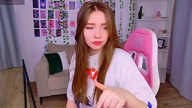 Moon  Bunny online show from 20, 3, 2026