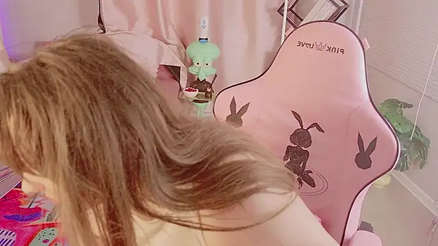 Moon  Bunny online show from 30, 6, 2026