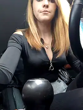 Snapshot of YOOUR_EVAA chatting on 14, 12, 2025 YOOUR EVAA online show from 14, 12, 2025