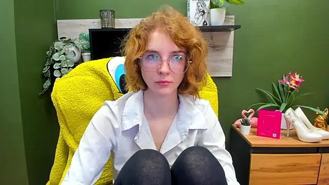 juicyPenny online show from 24, 10, 2025