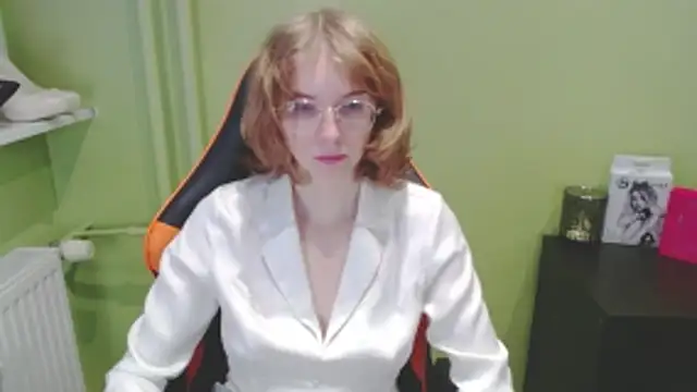 juicyPenny online show from 15, 12, 2025