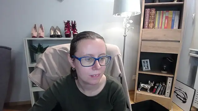 sweetxLizzy online show from 28, 10, 2025