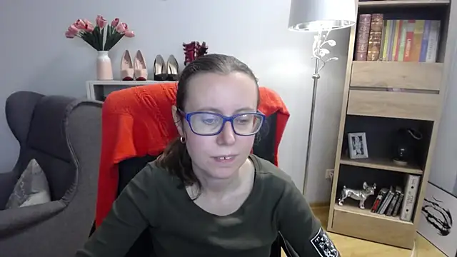 sweetxLizzy online show from 25, 11, 2025