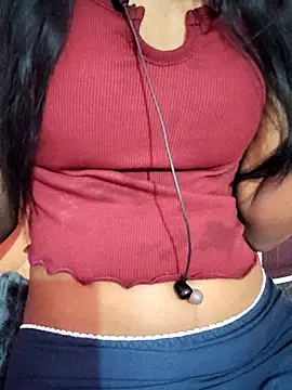 Snapshot of dream_Naughty_girl chatting on 2, 10, 2025 dream Naughty girl online show from 2, 10, 2025