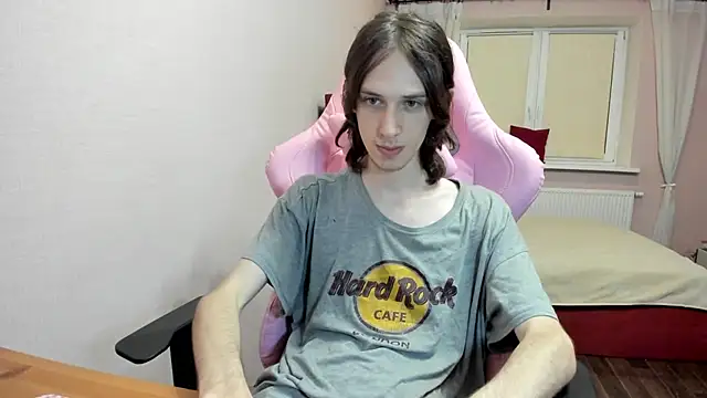 eleganc3 online show from 27, 9, 2025