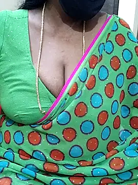 Snapshot of shobini chatting on 3, 12, 2025 shobini online show from 3, 12, 2025