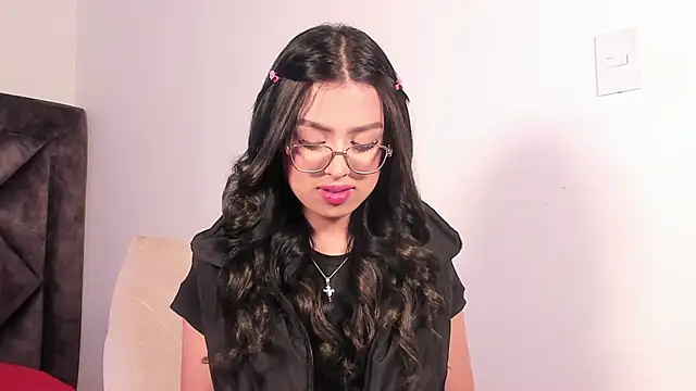 SamanthaRivas  online show from 12, 9, 2025