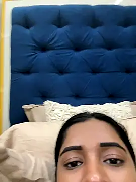 Snapshot of desitease chatting on 15, 11, 2025 desitease online show from 15, 11, 2025