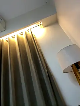 Snapshot of desitease chatting on 15, 12, 2025 desitease online show from 15, 12, 2025