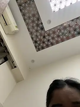 Snapshot of desitease chatting on 17, 12, 2025 desitease online show from 17, 12, 2025