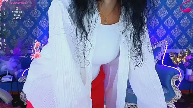 Snapshot of MissRossi chatting on 10, 7, 2026 MissRossi online show from 10, 7, 2026