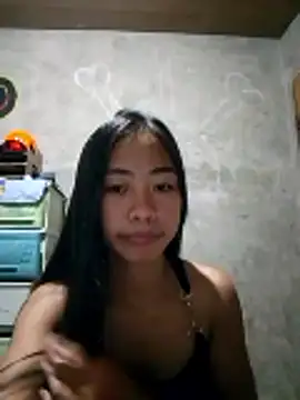 Snapshot of SweetMissPinay18 chatting on 20, 5, 2026 SweetMissPinay18 online show from 20, 5, 2026