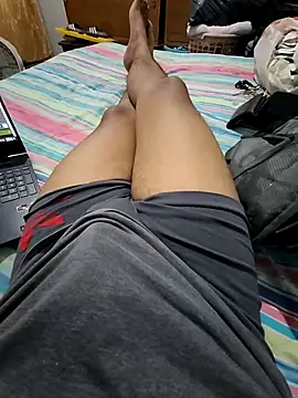 Snapshot of TrisAlex25 chatting on 22, 12, 2025 TrisAlex25 online show from 22, 12, 2025