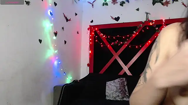 Snapshot of hecate_dark chatting on 7, 7, 2026 hecate dark online show from 7, 7, 2026