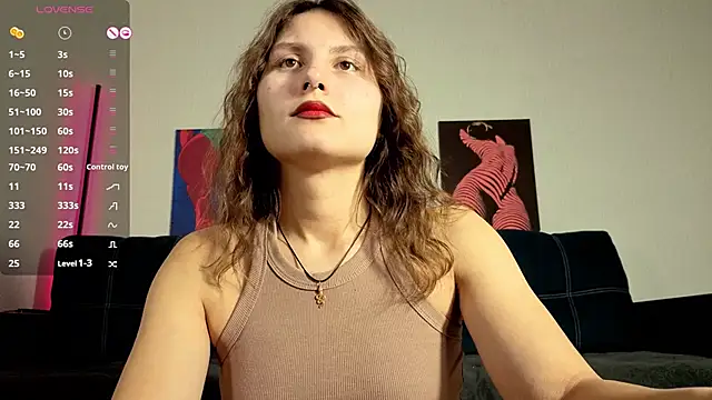 Snapshot of TrixiBell chatting on 24, 10, 2025 TrixiBell online show from 24, 10, 2025