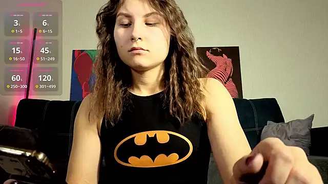 Snapshot of TrixiBell chatting on 5, 11, 2025 TrixiBell online show from 5, 11, 2025