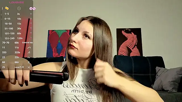 Snapshot of TrixiBell chatting on 3, 2, 2026 TrixiBell online show from 3, 2, 2026