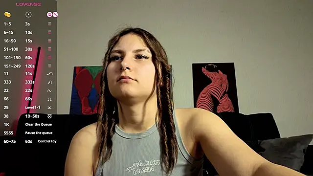 Snapshot of TrixiBell chatting on 20, 5, 2026 TrixiBell online show from 20, 5, 2026
