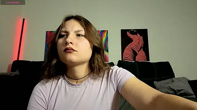 Snapshot of TrixiBell chatting on 7, 7, 2026 TrixiBell online show from 7, 7, 2026