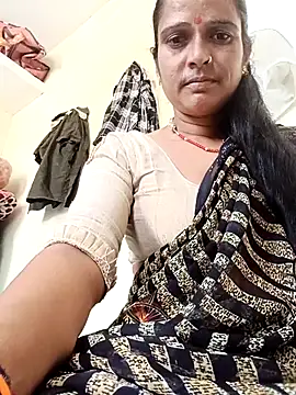 Snapshot of Cutreet chatting on 15, 9, 2025 Cutreet online show from 15, 9, 2025