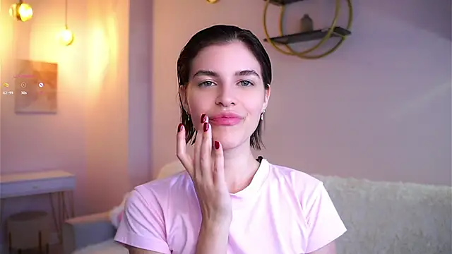 EleneButton online show from 28, 9, 2025