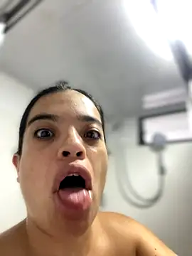 JuanitaMore01 online show from 19, 10, 2025