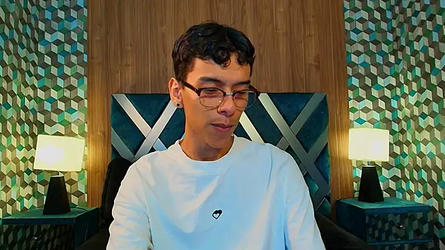 Aiden Royce online show from 15, 10, 2025