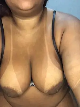 melcarioca1111 online show from 5, 11, 2025