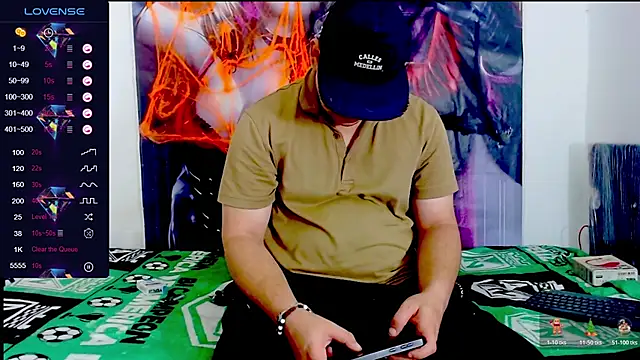 Snapshot of smith_hot29 chatting on 30, 10, 2025 smith hot29 online show from 30, 10, 2025