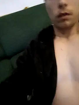 Snapshot of cameron334 chatting on 23, 9, 2025 cameron334 online show from 23, 9, 2025