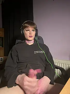 Snapshot of FemboyShow chatting on 17, 1, 2026 FemboyShow online show from 17, 1, 2026