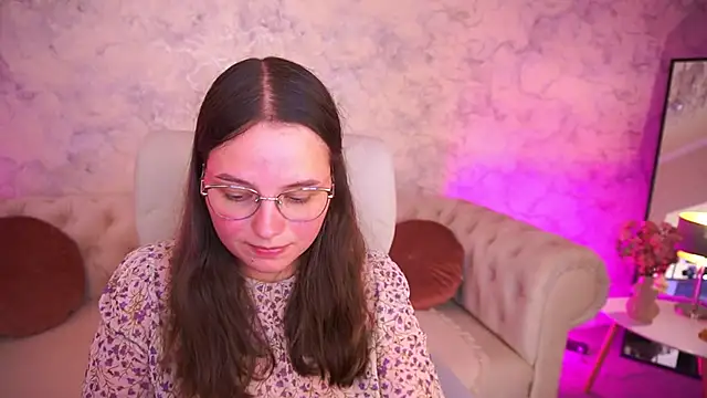 SophieDreamss online show from 12, 9, 2025